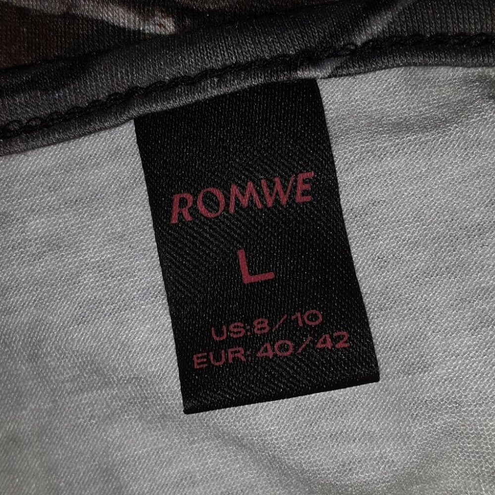 Romwe - Picture 4 of 4